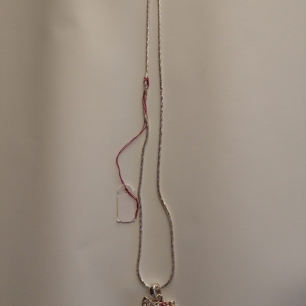 Hello kitty necklace